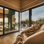 Deluxe With Heated Pool וילה ברטוניגלה