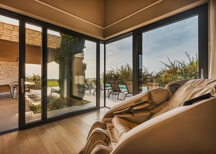 Deluxe With Heated Pool Vila Brtonigla