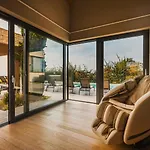 빌라 Deluxe With Heated Pool 브르토니글라