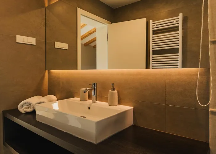 Deluxe With Heated Pool